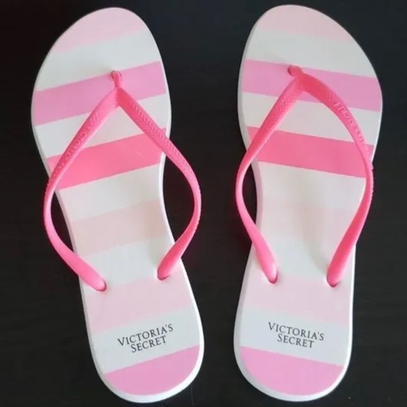 NWT Pink Victoria’s Secret Stripe Swim Tote & Flip Flops Size Medium - Picture 6 of 7